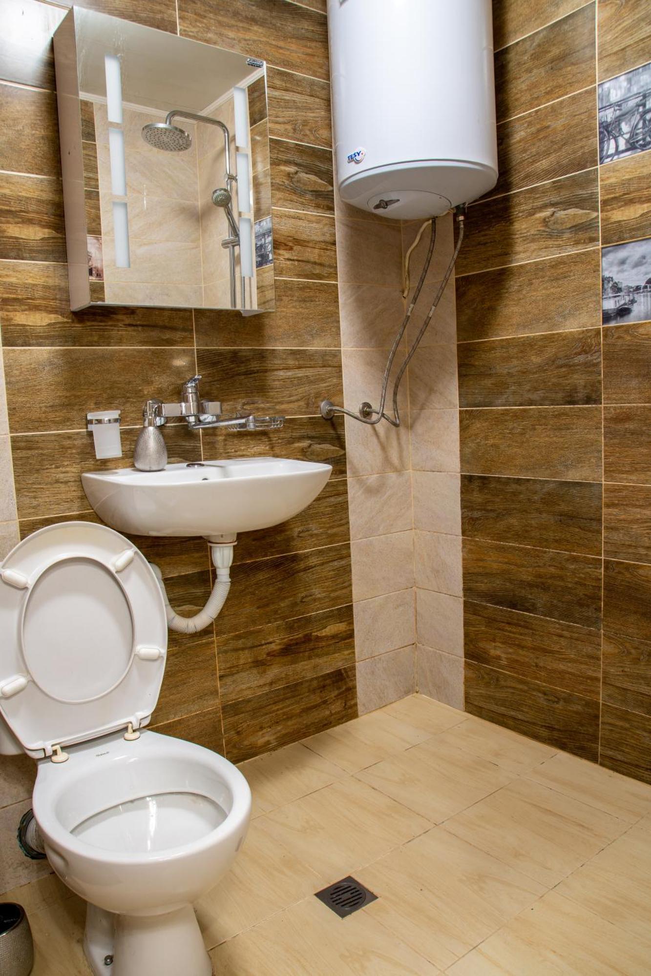 Light Apartment Varna Exterior foto